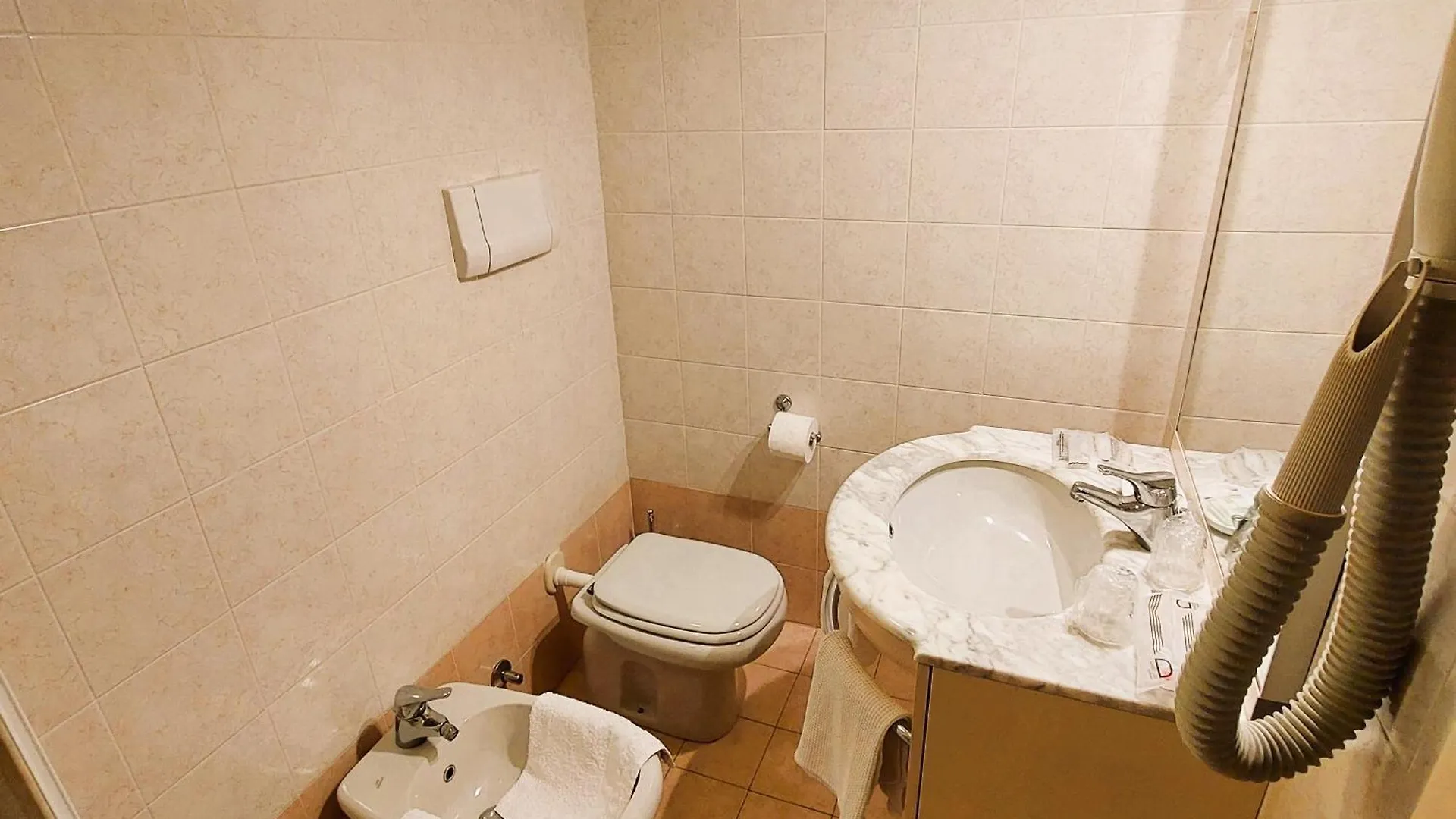 Albergo Ristorante Bigiu Sant'Omobono Terme Hotel