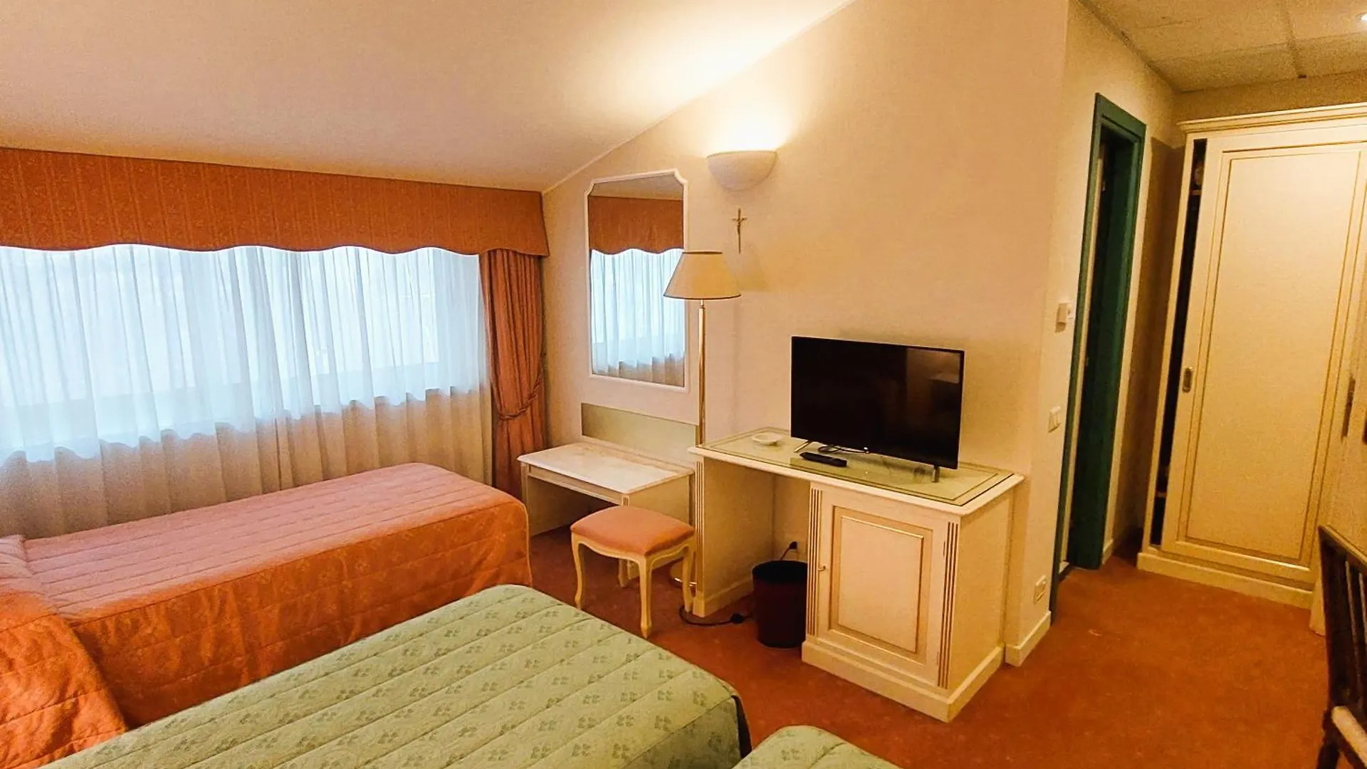 Albergo Ristorante Bigiu Sant'Omobono Terme Hotel