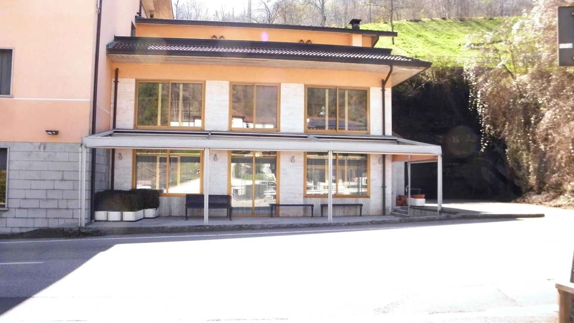 Albergo Ristorante Bigiu Sant'Omobono Terme Hotel
