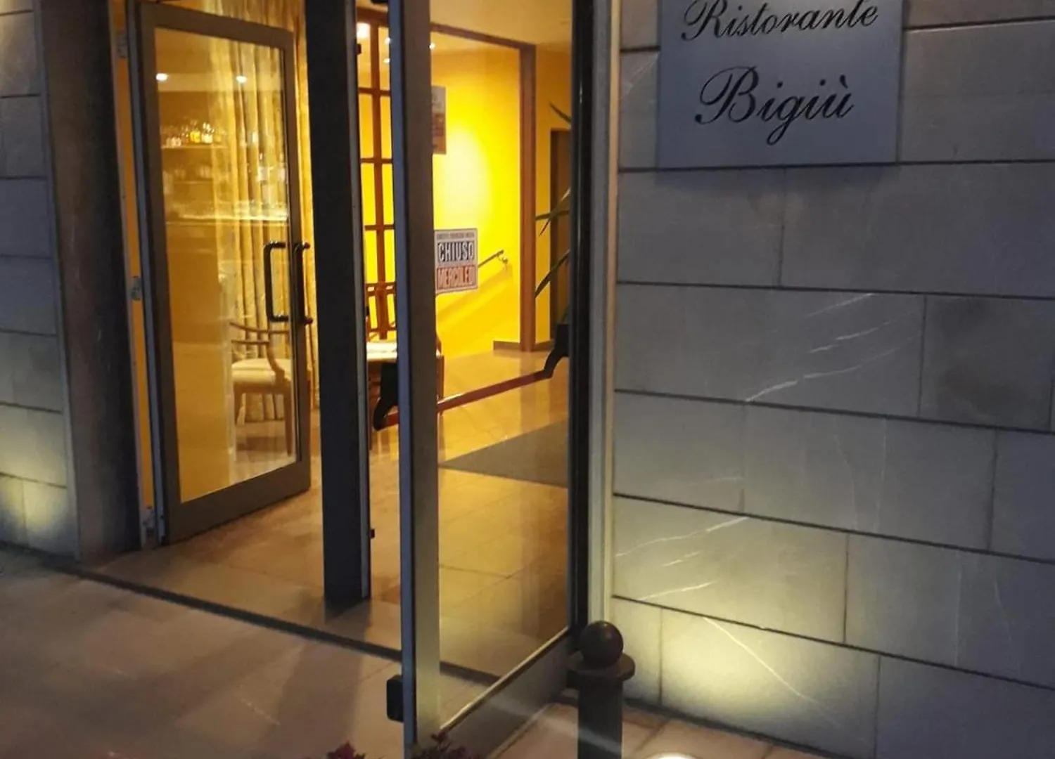 Albergo Ristorante Bigiu Sant'Omobono Terme Hotel